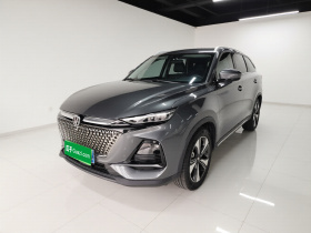 长安X7 PLUS 2024款 1.5T 自动尊崇型 7座