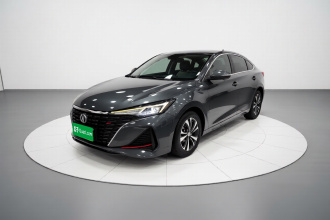 长安 逸动 2022款 PLUS 蓝鲸NE 1.4T GDI DCT尊贵版