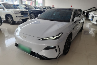 吉利银河 银河E8 2024款 550km 后驱龙腾版