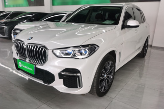 宝马X5 2022款 改款 xDrive 30Li 尊享型M运动套装