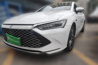 比亚迪 秦PLUS 2021款 DM-i 120KM 尊贵型