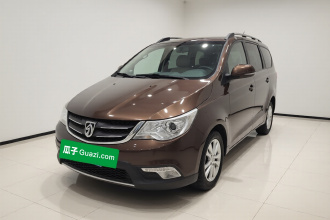 宝骏730 2014款 1.5L 手动豪华型 7座