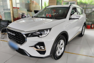 捷途X70 2024款 1.5T 手动荣耀版 5座