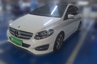 奔驰B级 2015款 B 200 动感型