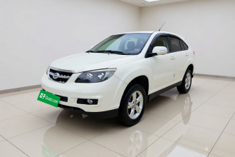 比亚迪S6 2014款 2.0L 手动豪华型 5座