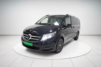 奔驰V级 2018款 V 260 L 尊贵加长版 国VI