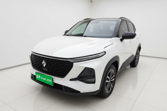 宝骏RS-3 2020款 1.5L CVT  24小时在线豪华型