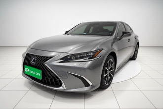 雷克萨斯ES 2021款 300h 臻享版