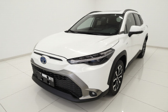 丰田 锋兰达 2023款 2.0L 智能电混双擎 尊贵版