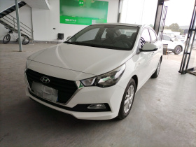 现代 悦纳 2016款 1.4L 手动炫酷版GLS