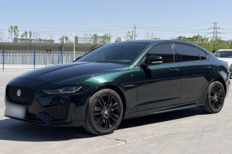 捷豹XEL 2024款 2.0T 250PS R-DYNAMIC S耀黑运动版