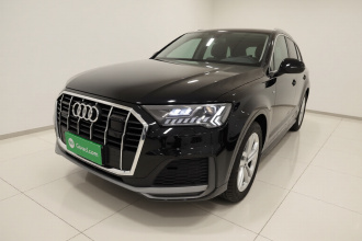 奥迪Q7 2023款 45 TFSI quattro S line运动型
