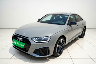 奥迪A4L 2025款 200万辆悦享版 40 TFSI 豪华动感型