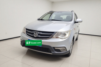 宝骏730 2014款 1.5L 手动舒适型 7座