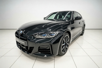 宝马4系 2022款 425i Gran Coupe M运动曜夜套装