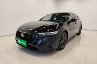 本田 英仕派 2023款 260TURBO 精致版