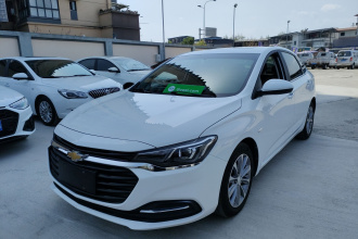 雪佛兰 科鲁泽 2022款 320 自动悦享天窗版