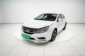 比亚迪 速锐 2015款 1.5L 自动豪华型