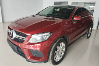 奔驰GLE轿跑 2017款 GLE 320 4MATIC 轿跑SUV