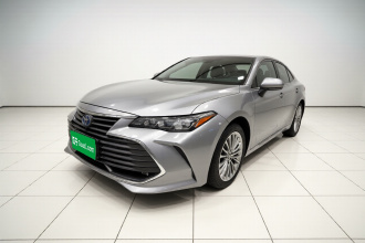 丰田 亚洲龙 2019款 双擎 2.5L XLE尊贵版 国VI