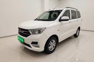 五菱汽车 五菱宏光 2021款 1.5L S标准型LAR