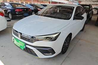 荣威i5 2021款 改款 1.5L CVT钻石版