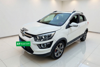 北京汽车 绅宝X25 2015款 1.5L 手动精英型