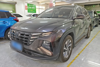 现代 2023款 途胜L 1.5T 自动两驱GLX精英版