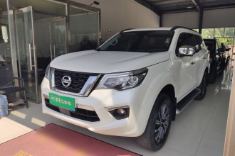日产 途达 2020款 2.5L XV 4WD 自动四驱旗舰版