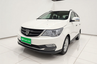 宝骏730 2016款 1.5L 手动舒适型 7座 国V