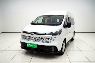 上汽大通MAXUS 新途V70 2023款 2.0T 精英版 自动长轴中顶 6/7座