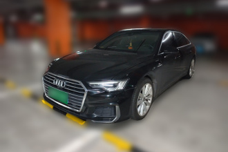 奥迪A6L 2022款 45 TFSI 臻选动感型