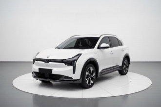 哪吒汽车 哪吒U 2022款 智400 Pro 三元锂