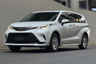 丰田 格瑞维亚 2024款 2.5L混动 舒适版