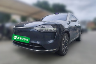 鸿蒙智行 问界M9 2024款 增程 Ultra版 42kWh 6座版