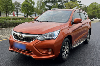 比亚迪 宋 2017款 盖世升级版 1.5TI 手动精英型