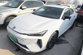 长安UNI-V 智电iDD 2024款 蓝鲸智电iDD 136km 智趣型