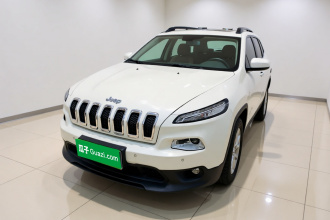 Jeep 自由光 2016款 2.0L 优越版