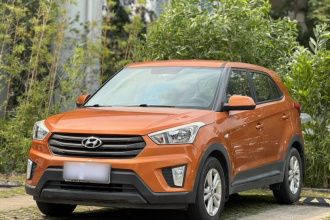 北京现代ix25 2015款 1.6L 自动两驱时尚型GS