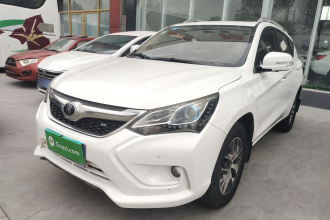 比亚迪 宋 2016款 盖世版 1.5TI 手动精英型