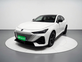 长安UNI-V 2022款 1.5T 尊贵型