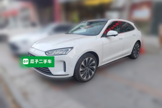 鸿蒙智行 问界M5 2022款 增程四驱性能版