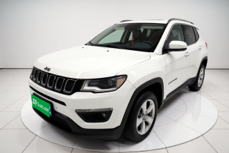 Jeep 指南者 2017款 200T 自动家享版