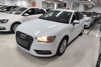 奥迪A3 2016款 Sportback 35 TFSI 进取型