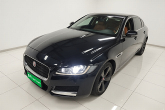 捷豹XFL 2018款 XFL 2.0T 200PS 精英版