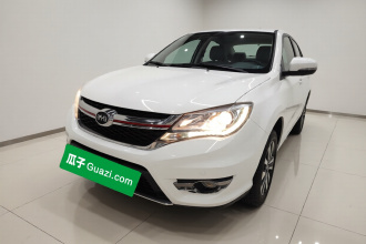 比亚迪S7 2017款 2.0T 自动尊贵型