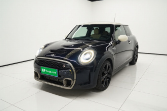 MINI 2023款 2.0T COOPER S 执迷版