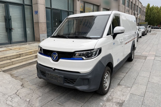 福田 钱多多 2024款 厢式运输车平顶2座 亿纬锂能41.86kWh