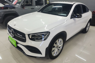奔驰GLC轿跑 2020款 GLC 260 4MATIC 轿跑SUV