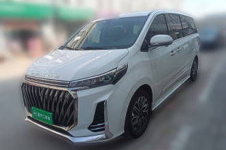 上汽大通MAXUS 大通G20 2023款 改款 PLUS 2.0T 汽油自动豪华版